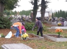 Porządkowanie grobów 2015