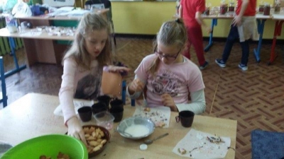 Pieczemy świąteczne ciasteczka