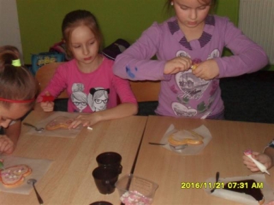 Pieczemy świąteczne ciasteczka