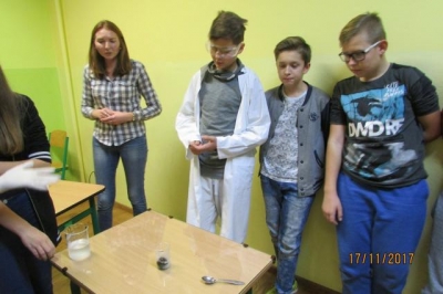 nocowanie w szkole kl 7