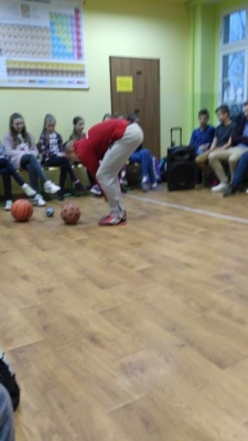 spotkanie z rekordzista w zonglowaniu pilka_5