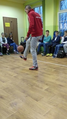 spotkanie z rekordzista w zonglowaniu pilka_9