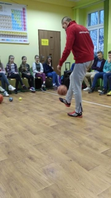 spotkanie z rekordzista w zonglowaniu pilka_10