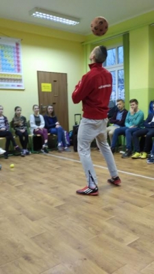 spotkanie z rekordzista w zonglowaniu pilka_17