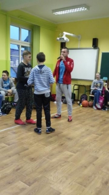spotkanie z rekordzista w zonglowaniu pilka_35