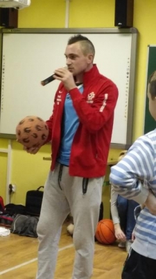 spotkanie z rekordzista w zonglowaniu pilka_38