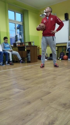 spotkanie z rekordzista w zonglowaniu pilka_42