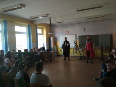 zywa lekcja historii_1