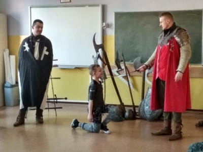 zywa lekcja historii_2