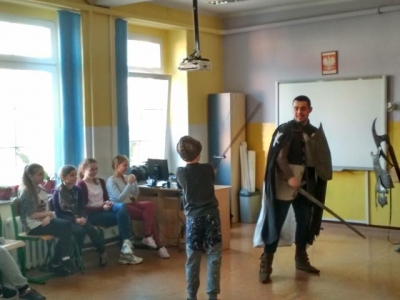 zywa lekcja historii_4