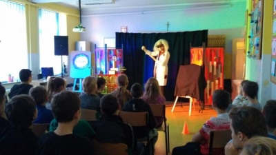 spektakl burza mozgow_1