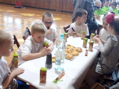 „LUBIMY SIĘ BAWIĆ –Z PATRIOTYZMEM W TLE”