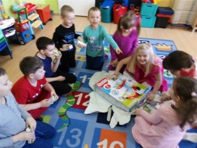 8 MARCA W PRZEDSZKOLU