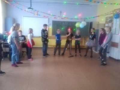 Dyskoteka Dzień Chłopaka i otrzęsiny klasy 4