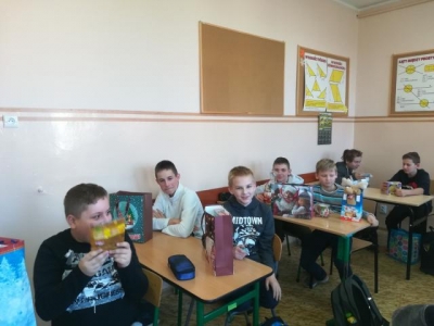 Mikołajki w klasach IV-VIII