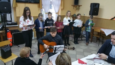 Uczniowie mieszkańcom i seniorom Wiekszyc 2020