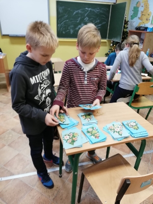 Uczniowie mieszkańcom i seniorom Wiekszyc 2020