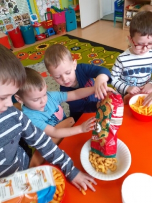 DZIEŃ KOBIET W PRZEDSZKOLU