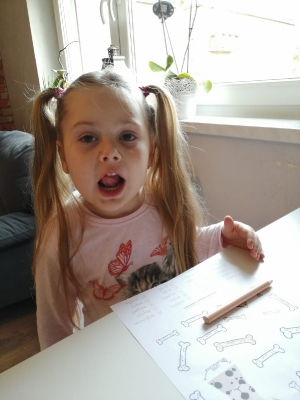 #zostańwdomućwiczjęzyk