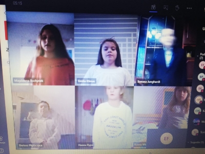 Szkołą do hymnu 2020