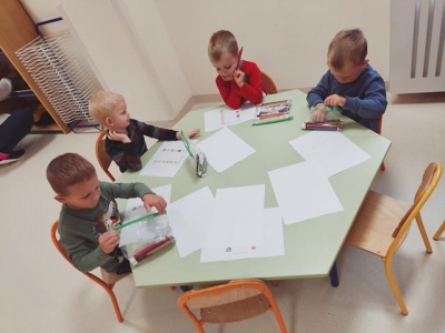 Zajęcia o emocjach w grupie biedronki