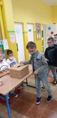 WYBORY DO MAŁEGO SAMORZĄDU SZKOLNEGO