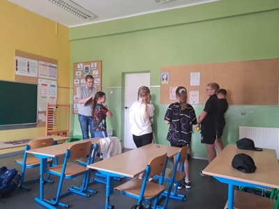 „Punkt zwrotny – wsparcie rówieśnicze ratuje życie”