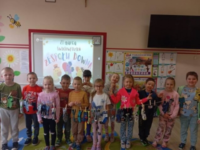 Dzień Kolorowej Skarpetki  w przedszkolu