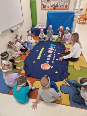 KOSMICZNA PRZYGODA W PRZEDSZKOLU W WIĘKSZYCACH
