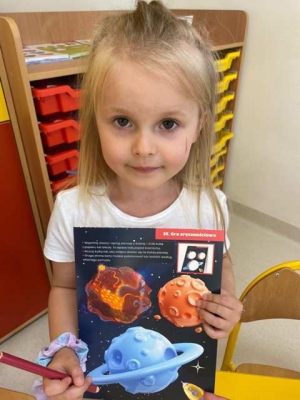 KOSMICZNA PRZYGODA W PRZEDSZKOLU W WIĘKSZYCACH