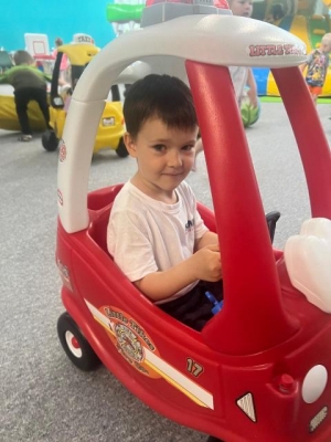 Wycieczka przedszkolaków do sali zabaw „ Madagaskar”