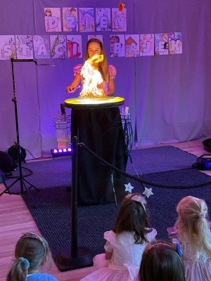 Dzien Postaci z Bajek