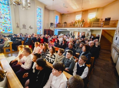 Dzień Babci i Dziadka w kl 1-3 2025