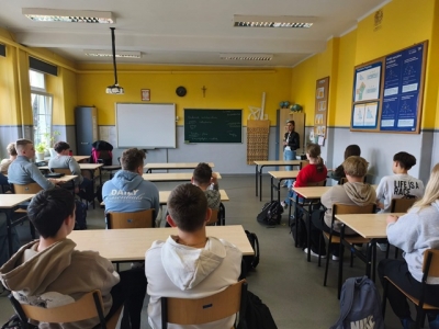 spotkanie z panią Agnieszką Pawlas, pracowniczką firmy ZAMKON