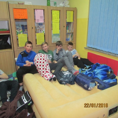Nocowanie w szkole kl 5